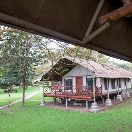 Lake Naivasha Crescent Camp Екстер'єр фото